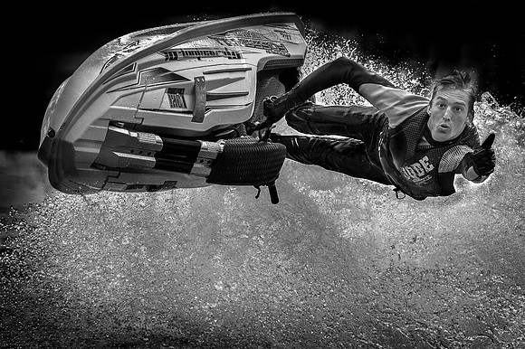 AIRBORNE JETSKI