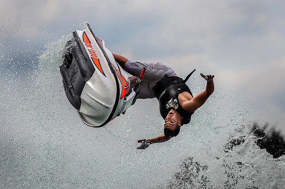 ant burgess  0512
